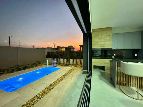 Imagem Casa com 5 Quartos à Venda, 200 m² em -- - Capao Da Canoa Imagem Casa com 5 Quartos à Venda, 200 m² em -- - Capao Da Canoa