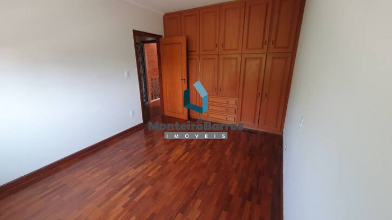 Imagem Casa com 4 Quartos à Venda, 290 m² em Nova Campinas - Campinas Imagem Casa com 4 Quartos à Venda, 290 m² em Nova Campinas - Campinas