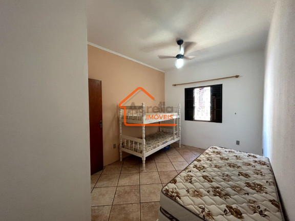 Imagem Casa com 3 Quartos à Venda, 211 m² em Jardim Nazareth - Mogi Mirim Imagem Casa com 3 Quartos à Venda, 211 m² em Jardim Nazareth - Mogi Mirim