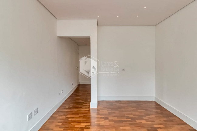 Imagem Apartamento com 3 Quartos à Venda, 213 m² em Cerqueira César - São Paulo Imagem Apartamento com 3 Quartos à Venda, 213 m² em Cerqueira César - São Paulo