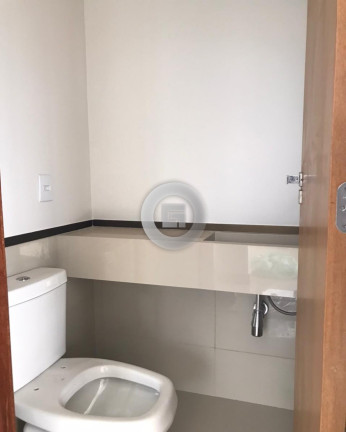 Imagem Imóvel com 3 Quartos à Venda, 185 m² em Todos Os Santos - Montes Claros Imagem Imóvel com 3 Quartos à Venda, 185 m² em Todos Os Santos - Montes Claros