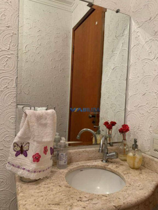 Imagem Sobrado com 4 Quartos para Alugar, 206 m² em Jardim Santa Mena - Guarulhos