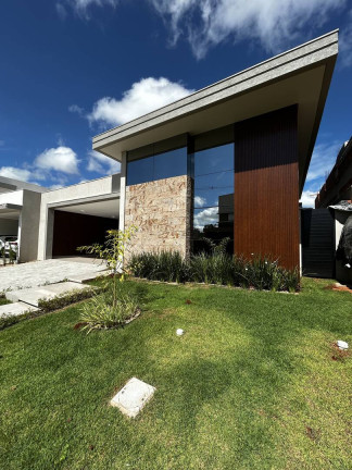 Casa com 3 Quartos à Venda, 487 m² em Manacá - Tangará Da Serra