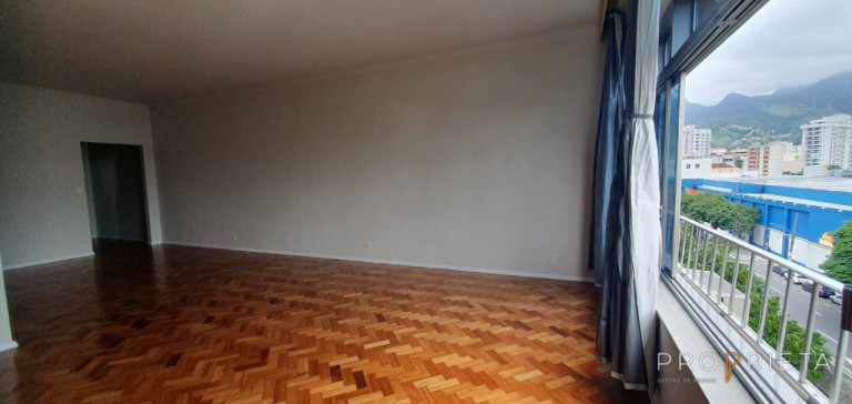 Imagem Apartamento com 3 Quartos à Venda, 140 m² em Tijuca - Rio De Janeiro Imagem Apartamento com 3 Quartos à Venda, 140 m² em Tijuca - Rio De Janeiro
