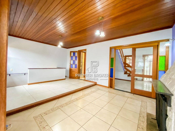 Imagem Casa com 3 Quartos à Venda, 127 m² em Iucas - Teresópolis Imagem Casa com 3 Quartos à Venda, 127 m² em Iucas - Teresópolis