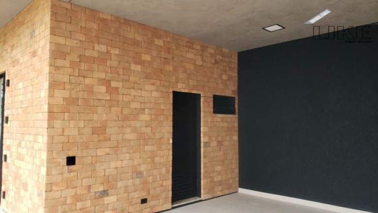 Imagem Casa com 3 Quartos à Venda, 254 m² em Bairro Do Grama - Caçapava Imagem Casa com 3 Quartos à Venda, 254 m² em Bairro Do Grama - Caçapava