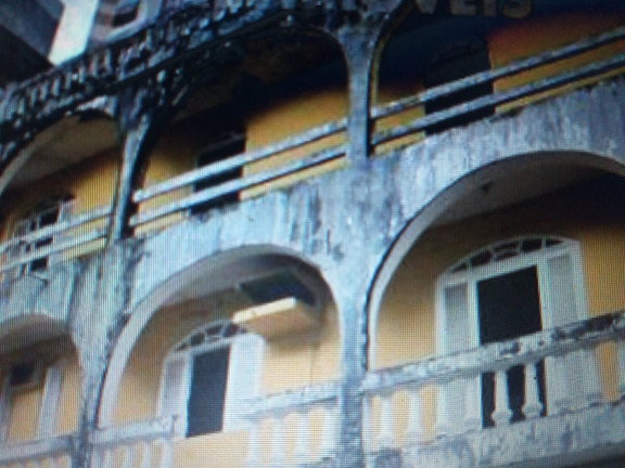 Imagem Casa com 12 Quartos à Venda, em Barra - Salvador Imagem Casa com 12 Quartos à Venda, em Barra - Salvador