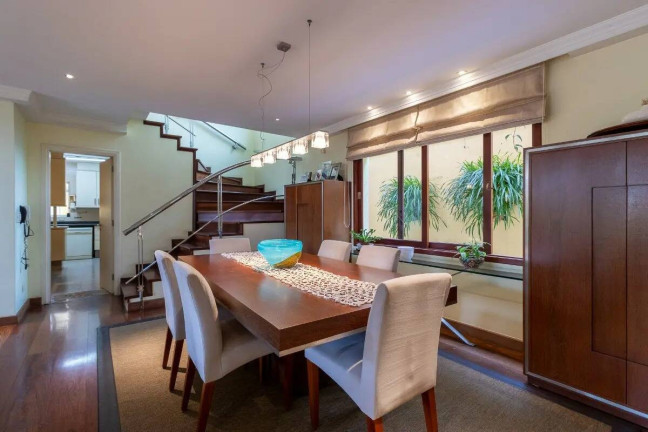 Casa com 4 Quartos à Venda, 440 m² em Jardim Prudência - São Paulo