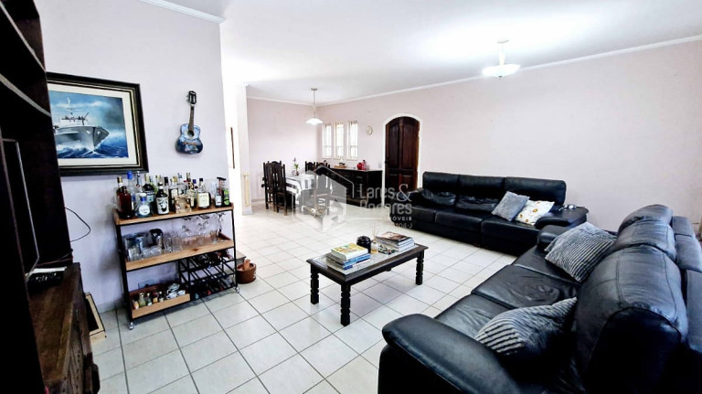 Imagem Sobrado com 4 Quartos à Venda, 300 m² em Vila Ipojuca - São Paulo Imagem Sobrado com 4 Quartos à Venda, 300 m² em Vila Ipojuca - São Paulo