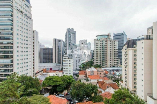 Imagem Apartamento com 2 Quartos para Alugar, 609 m² em Vila Nova Conceição - São Paulo