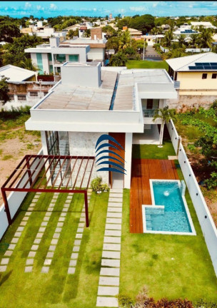 Casa com 8 Quartos à Venda, 422 m² em Guarajuba - Camaçari