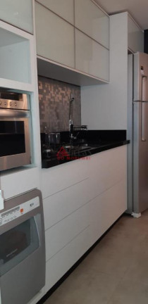 Imagem Apartamento com 3 Quartos à Venda, 70 m² em Vila Suzana - São Paulo
