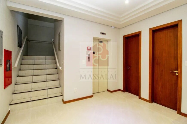 Imagem Apartamento com 2 Quartos à Venda, 75 m² em Santo Antônio - Porto Alegre Imagem Apartamento com 2 Quartos à Venda, 75 m² em Santo Antônio - Porto Alegre