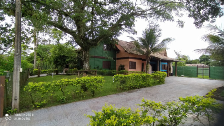 Imóvel Comercial à Venda, 299 m² em Balneário Uirapuru - Itapoá