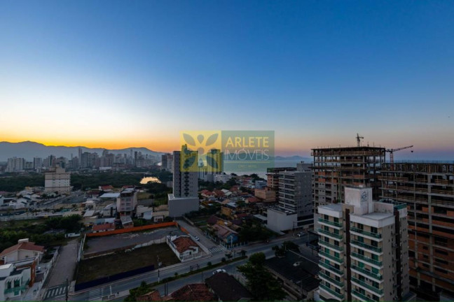 Imagem Apartamento com 3 Quartos à Venda, 108 m² em Balneário Perequê - Porto Belo Imagem Apartamento com 3 Quartos à Venda, 108 m² em Balneário Perequê - Porto Belo
