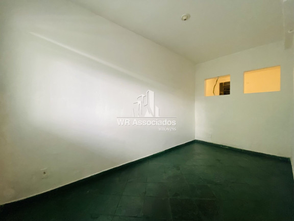 Imagem Casa com 2 Quartos à Venda, 67 m² Imagem Casa com 2 Quartos à Venda, 67 m²