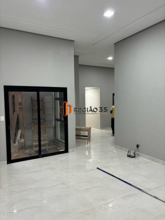 Imagem Casa com 3 Quartos à Venda, 200 m² em Campo Das Antas - Poços De Caldas Imagem Casa com 3 Quartos à Venda, 200 m² em Campo Das Antas - Poços De Caldas