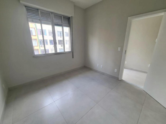 Imagem Apartamento com 1 Quarto à Venda, 50 m² em Copacabana - Rio De Janeiro Imagem Apartamento com 1 Quarto à Venda, 50 m² em Copacabana - Rio De Janeiro