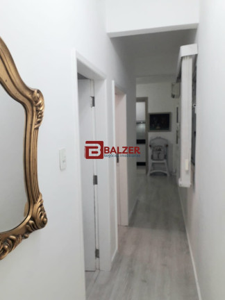 Imagem Apartamento com 3 Quartos à Venda, 76 m² em Centro - Florianópolis Imagem Apartamento com 3 Quartos à Venda, 76 m² em Centro - Florianópolis
