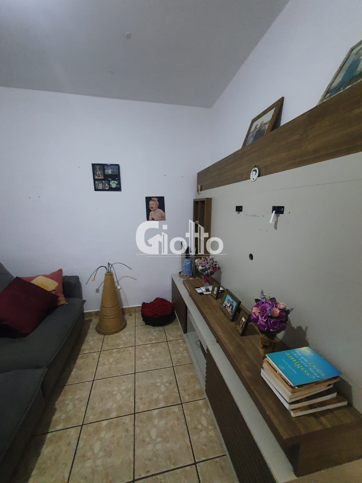 Imagem Casa com 2 Quartos à Venda, 142 m² em Jardim Ivete - Mogi Das Cruzes