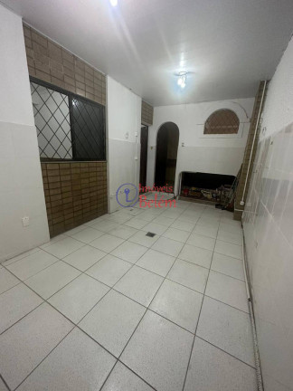 Imagem Casa com 4 Quartos para Alugar, 350 m² em Nazare - Belém
