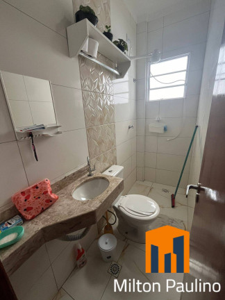 Imagem Casa com 2 Quartos à Venda, 65 m² em Real - Praia Grande