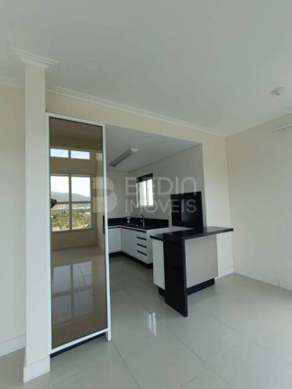 Imagem Apartamento com 3 Quartos para Alugar, 150 m² em Centro - Balneário Camboriú Imagem Apartamento com 3 Quartos para Alugar, 150 m² em Centro - Balneário Camboriú