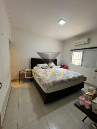 Imagem Casa com 3 Quartos à Venda, 128 m² em Residencial Parque Dos Servidores - Ribeirão Preto Imagem Casa com 3 Quartos à Venda, 128 m² em Residencial Parque Dos Servidores - Ribeirão Preto