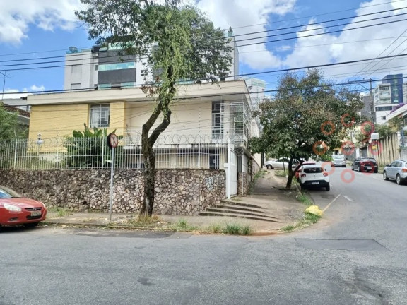 Imagem Casa com 3 Quartos à Venda, 196 m² em Serra - Belo Horizonte