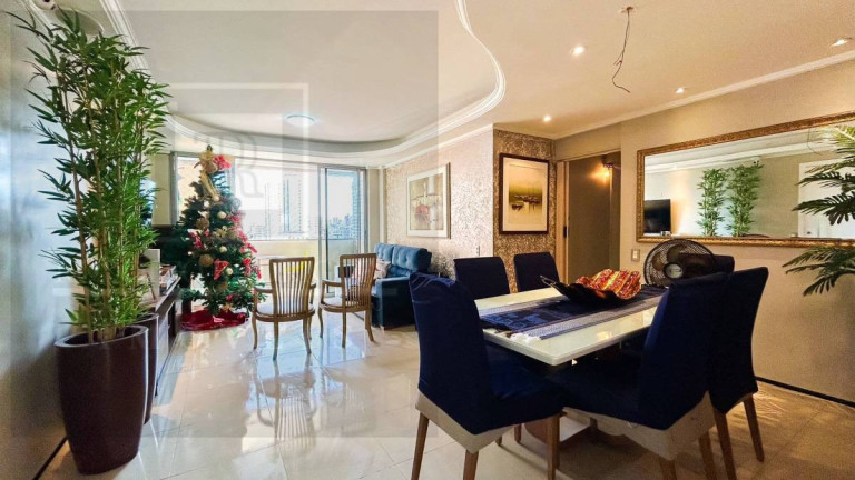 Apartamento com 3 Quartos à Venda, 100 m²