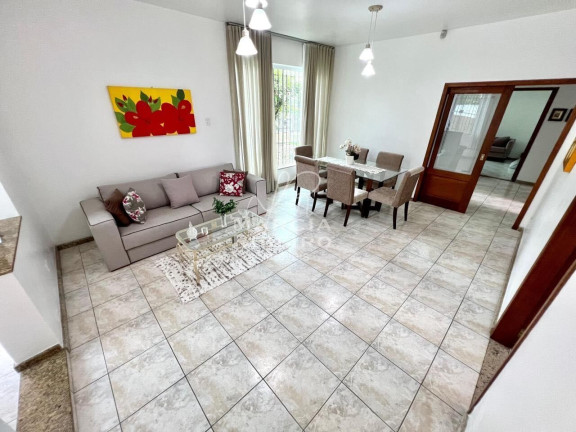 Imagem Casa com 3 Quartos à Venda, 169 m² em Trindade - Florianópolis