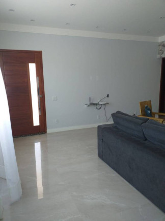 Imagem Casa com 3 Quartos à Venda, 402 m² em São Mateus - São Pedro Da Aldeia Imagem Casa com 3 Quartos à Venda, 402 m² em São Mateus - São Pedro Da Aldeia