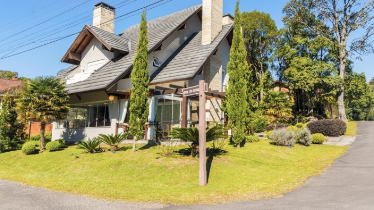 Imagem Casa com 4 Quartos à Venda, 333 m² em Ipê Amarelo - Gramado