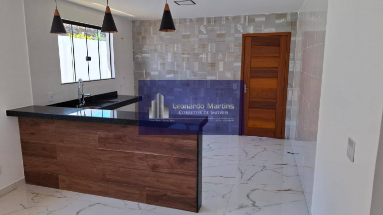 Imagem Casa com 3 Quartos à Venda, 635 m² em Balneário São Pedro - São Pedro Da Aldeia Imagem Casa com 3 Quartos à Venda, 635 m² em Balneário São Pedro - São Pedro Da Aldeia
