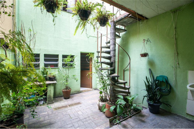 Imagem Casa com 2 Quartos à Venda, em Campo Belo - São Paulo Imagem Casa com 2 Quartos à Venda, em Campo Belo - São Paulo
