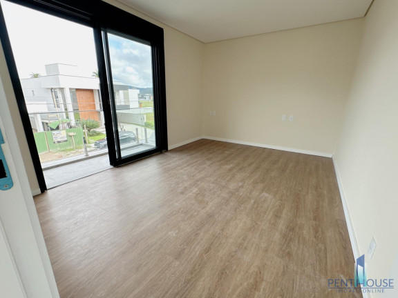 Imagem Casa de Condomínio com 4 Quartos à Venda, 330 m² em Santa Regina - Camboriú Imagem Casa de Condomínio com 4 Quartos à Venda, 330 m² em Santa Regina - Camboriú