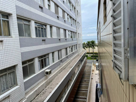 Imagem Kitnet à Venda, 35 m² em Guilhermina - Praia Grande Imagem Kitnet à Venda, 35 m² em Guilhermina - Praia Grande
