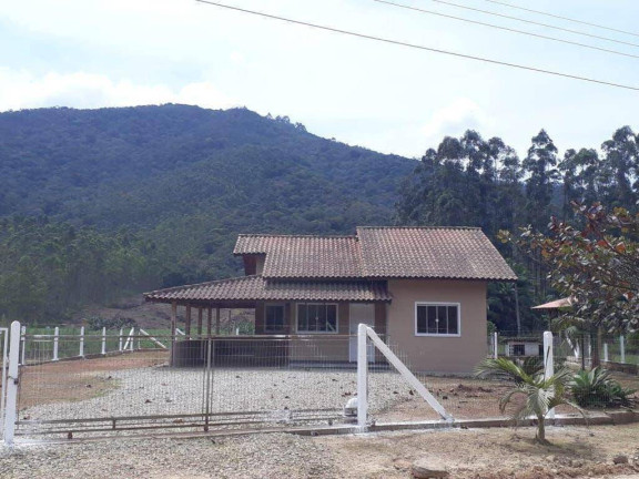 Imagem Chácara com 2 Quartos à Venda, 4.341 m² em Oliveira - Tijucas Imagem Chácara com 2 Quartos à Venda, 4.341 m² em Oliveira - Tijucas
