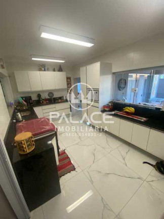 Imagem Imóvel com 4 Quartos à Venda, 291 m² em Dois Córregos - Piracicaba Imagem Imóvel com 4 Quartos à Venda, 291 m² em Dois Córregos - Piracicaba