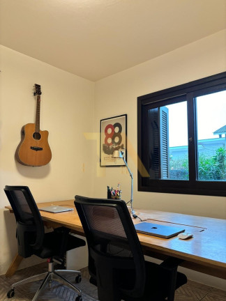 Imagem Imóvel com 3 Quartos à Venda, em Limpa - Garopaba Imagem Imóvel com 3 Quartos à Venda, em Limpa - Garopaba