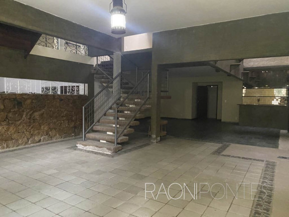 Imagem Casa com 4 Quartos à Venda, 450 m² em Charitas