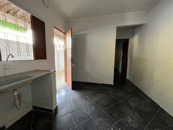 Imagem Casa com 2 Quartos para Alugar, 40 m² em Setor Leste Vila Nova - Goiânia
