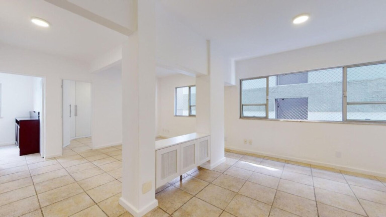 Imagem Imóvel com 2 Quartos à Venda, 79 m² em Lagoa - Rio De Janeiro Imagem Imóvel com 2 Quartos à Venda, 79 m² em Lagoa - Rio De Janeiro
