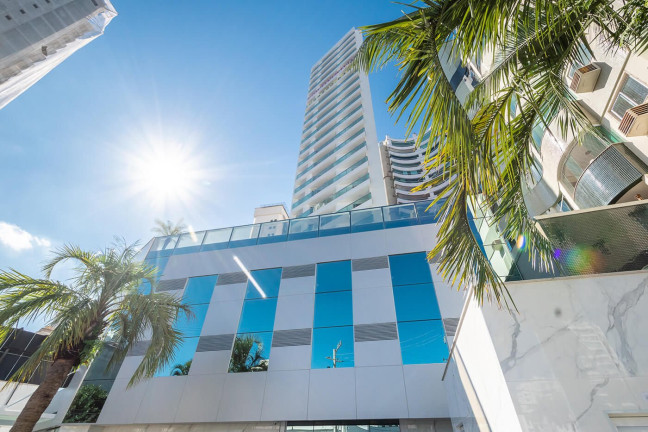 Imagem Apartamento com 2 Quartos à Venda, 63 m² em Centro - Itajaí