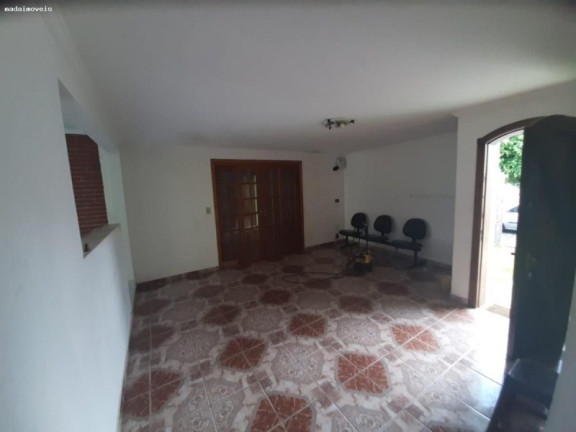 Imagem Casa com 3 Quartos à Venda, 300 m² em Vila Mogilar - Mogi Das Cruzes Imagem Casa com 3 Quartos à Venda, 300 m² em Vila Mogilar - Mogi Das Cruzes