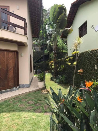 Imagem Casa com 4 Quartos à Venda,  em Braunes - Nova Friburgo