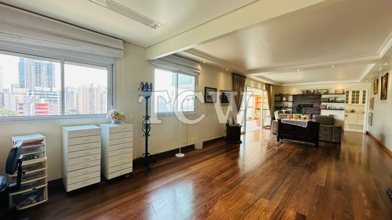 Imagem Apartamento com 3 Quartos à Venda, 206 m² em Campo Belo - São Paulo