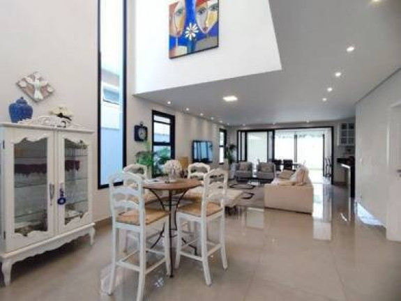 Imagem Casa de Condomínio com 3 Quartos à Venda, 260 m² em Engordadouro - Jundiaí Imagem Casa de Condomínio com 3 Quartos à Venda, 260 m² em Engordadouro - Jundiaí