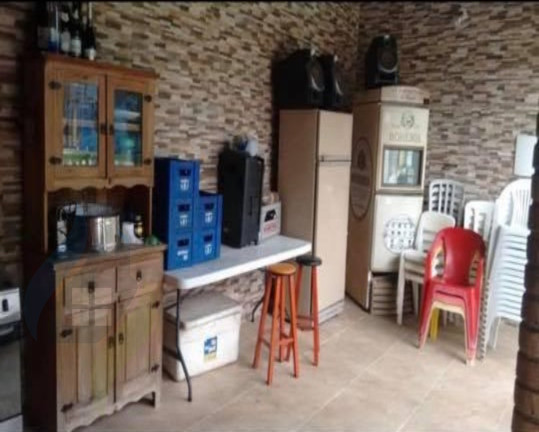 Imagem Casa com 7 Quartos à Venda, 327 m² em Centro - Bertioga Imagem Casa com 7 Quartos à Venda, 327 m² em Centro - Bertioga