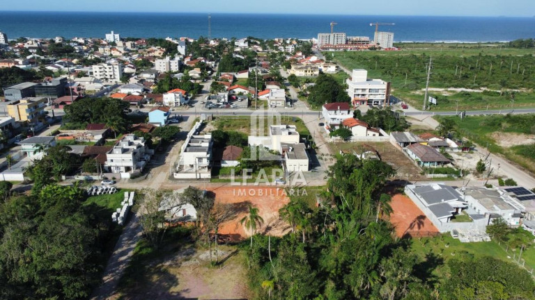Imagem Terreno à Venda, em Paese - Itapoá Imagem Terreno à Venda, em Paese - Itapoá